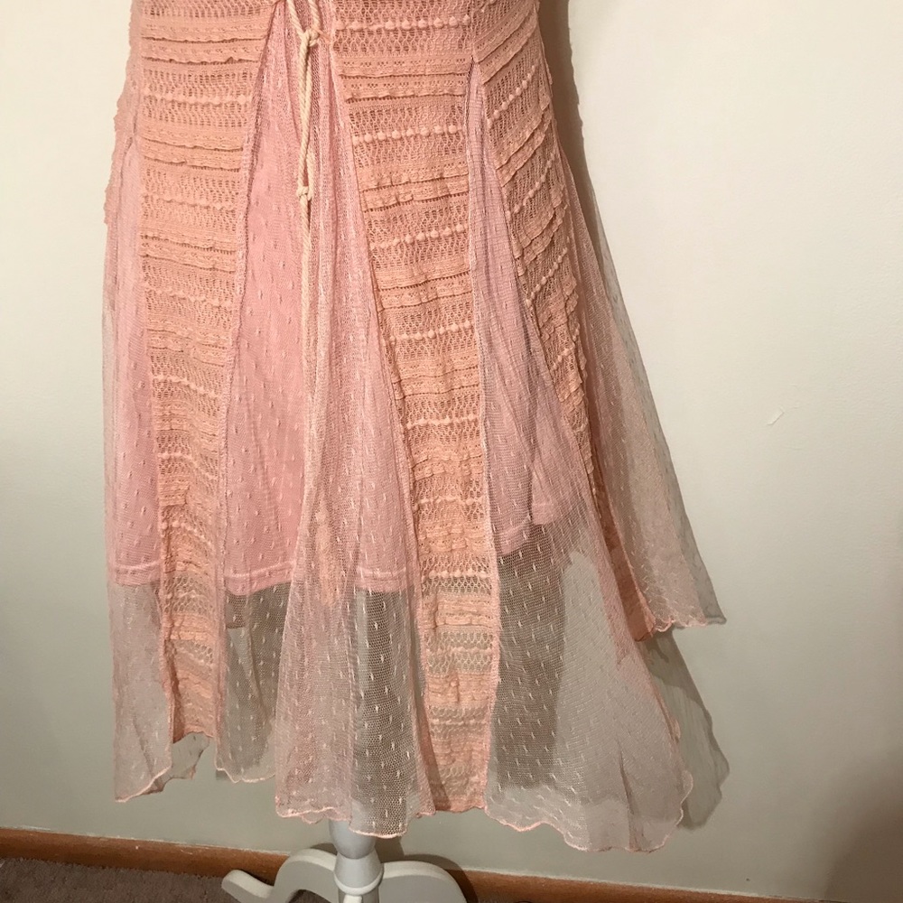 Ryu Lace Dress Sleeveless Dusty Pink Medium - Picture 7 of 11